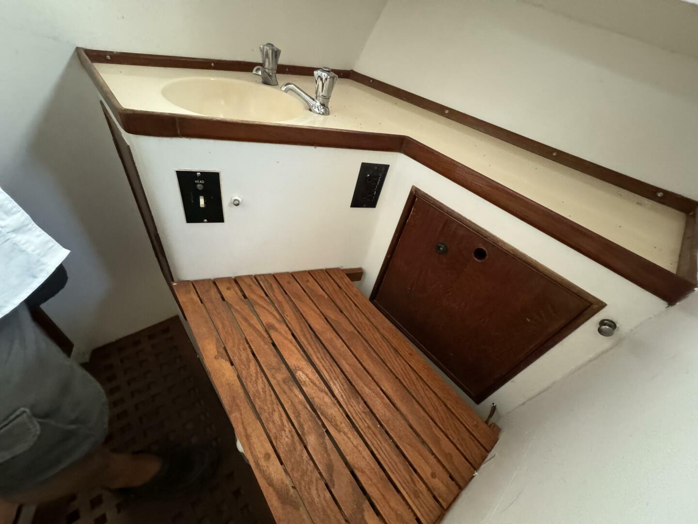 Slide: The Image of Shower Seat - 4345919