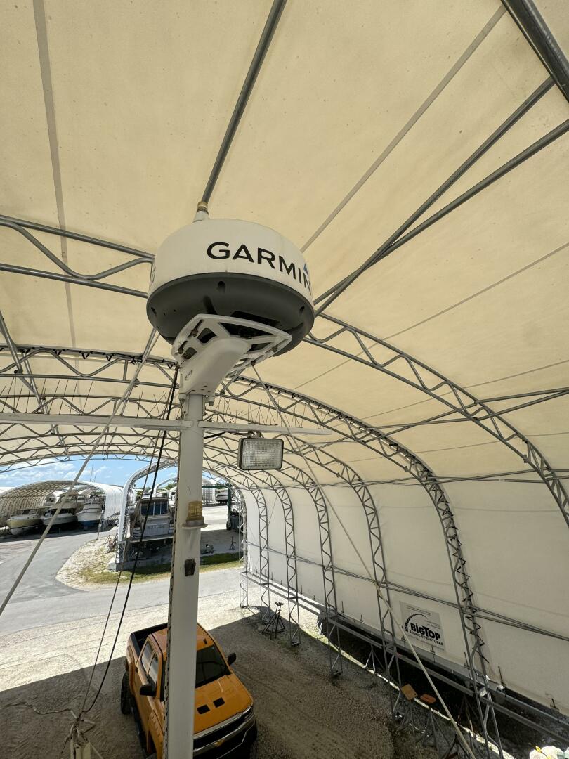 Slide: The Image of Garmin Radome - 4345930