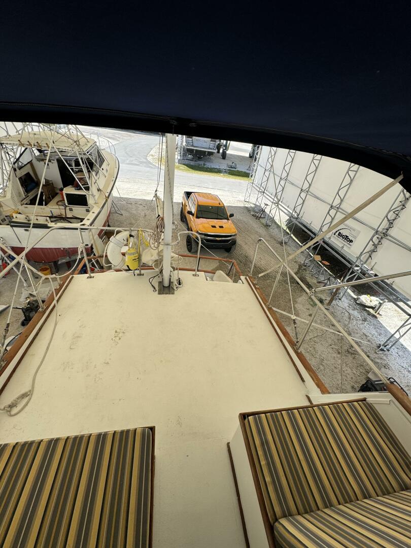Slide: The Image of Flydeck Looking Aft - 4345938