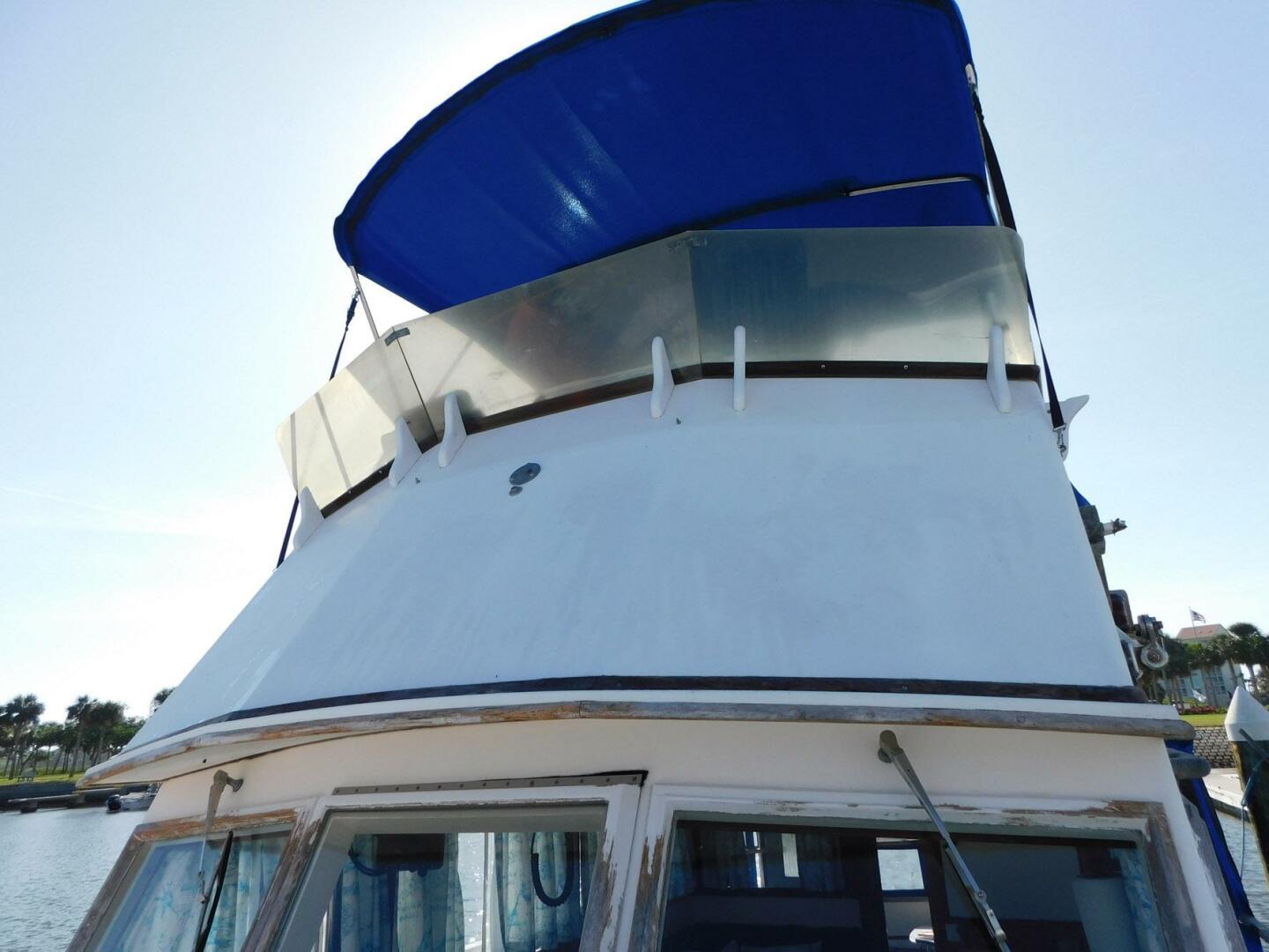 Slide: The Image of Grand Banks 32 Sedan 1979 - 5199629
