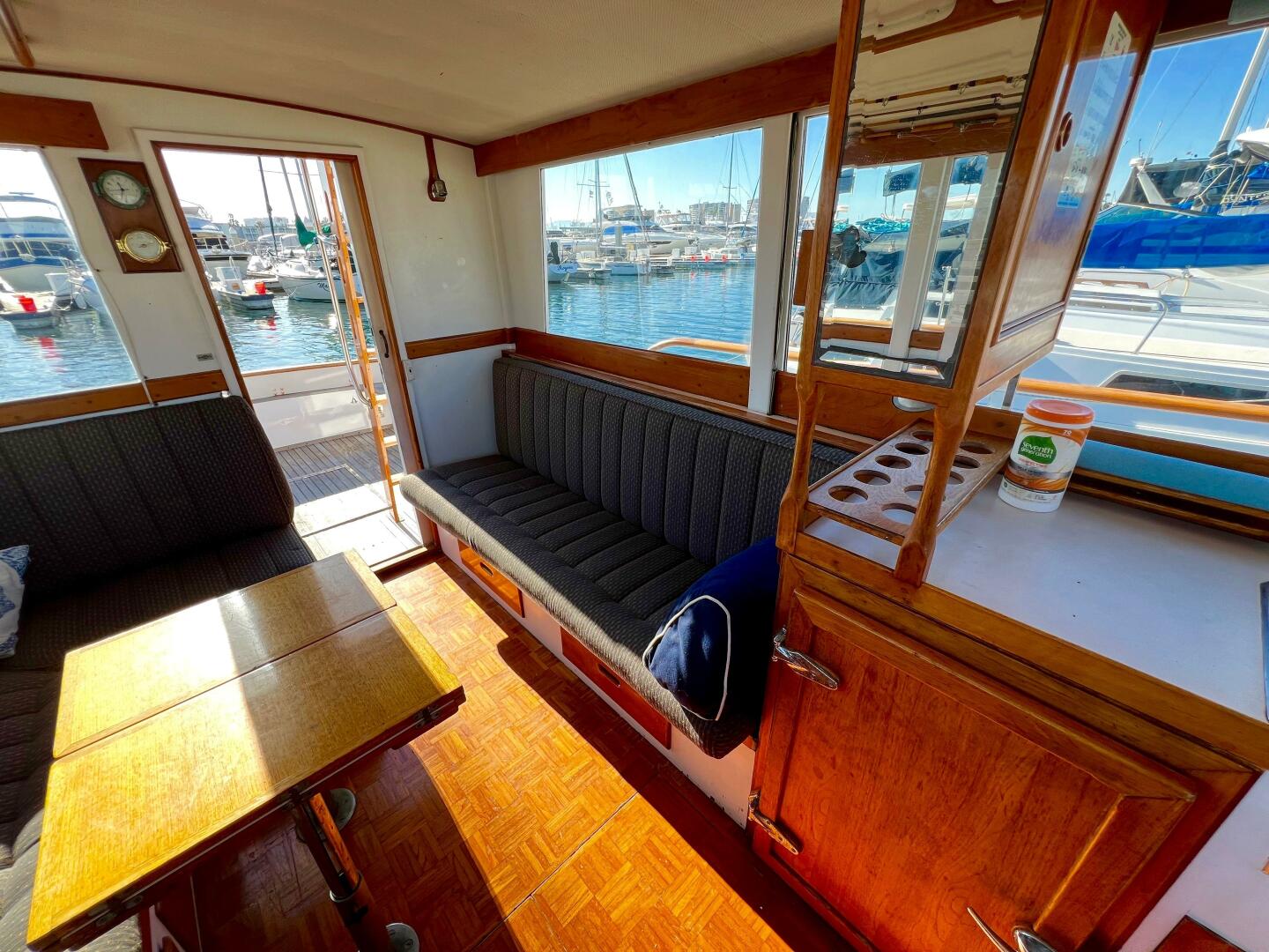Slide: The Image of Grand Banks 32 Sedan Trawler 1971 - 4335097
