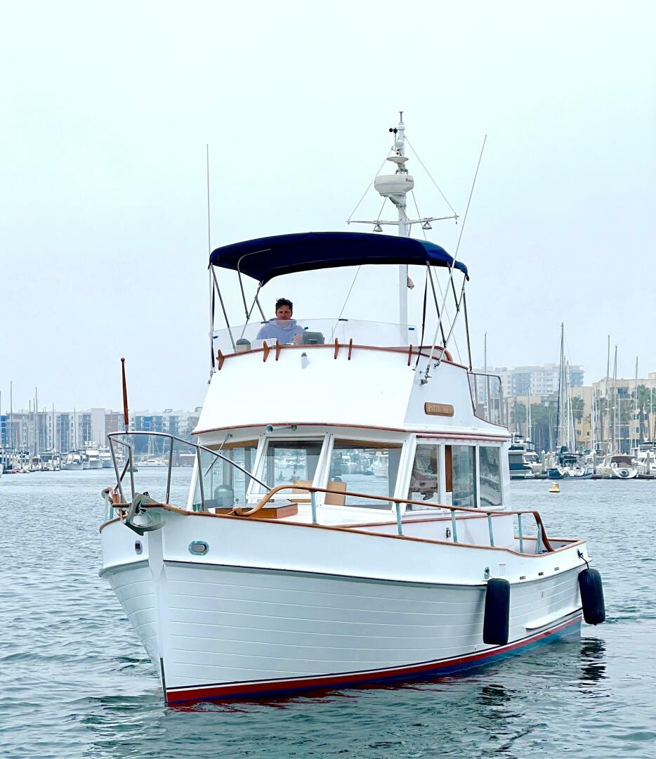 Slide: The Image of Grand Banks 32 Sedan Trawler 1971 - 4335086
