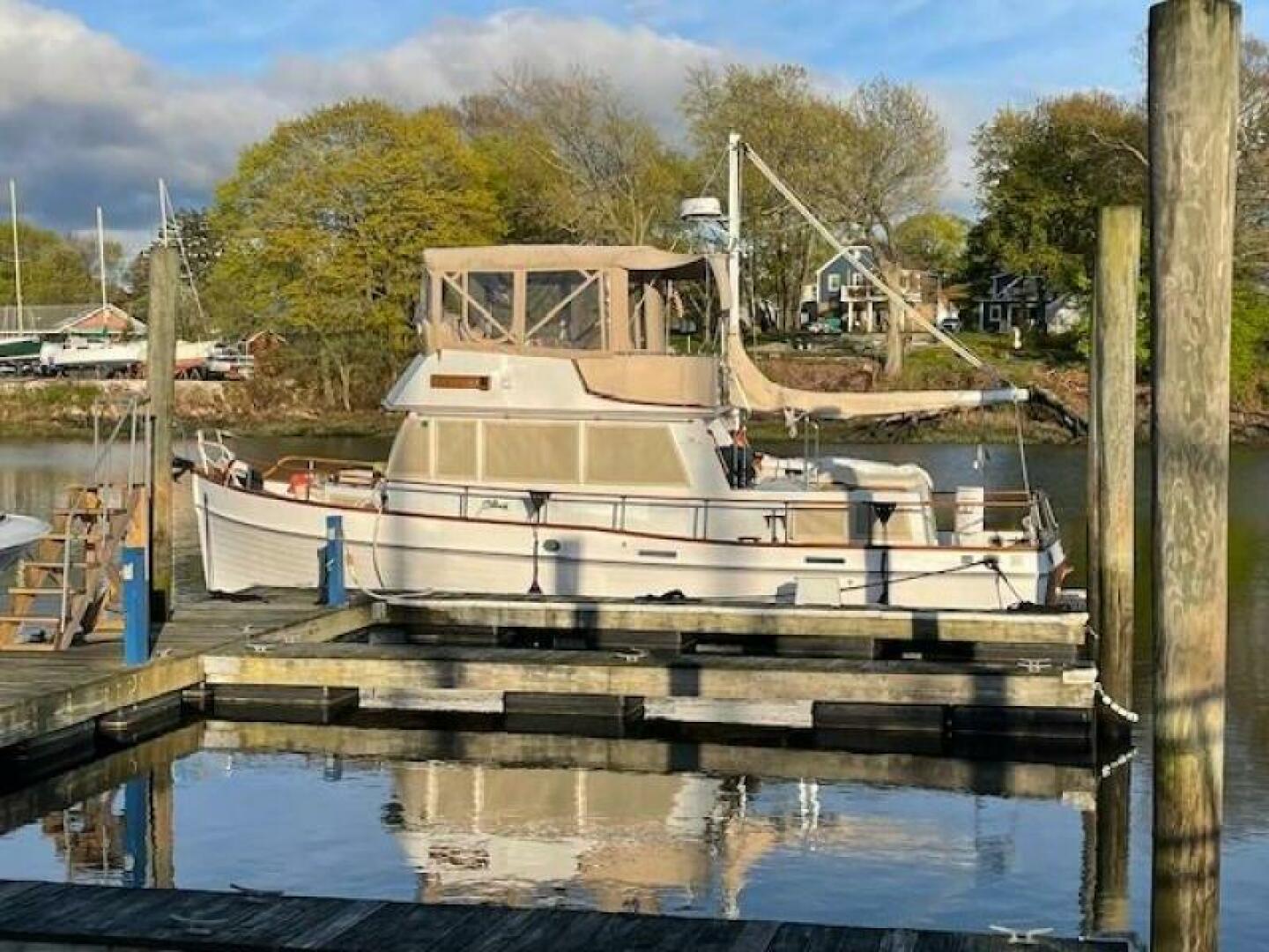 Slide: The Image of Grand Banks 36 Classic 1977 - 4571365