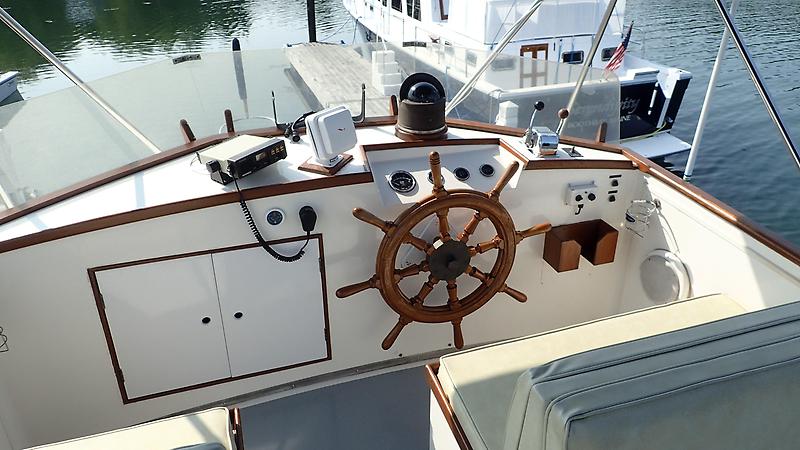 Slide: The Image of Grand Banks 36 Classic 1977 - 7
