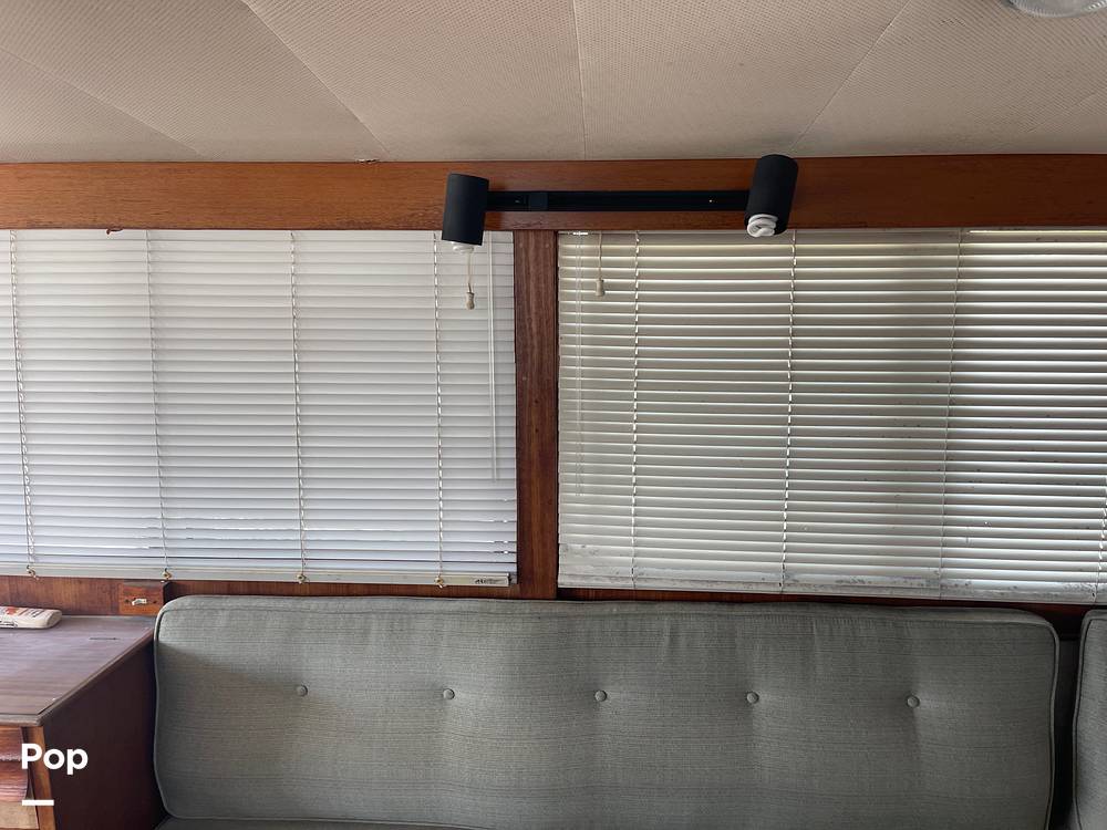 Slide: The Image of Window Coverings - 12760448