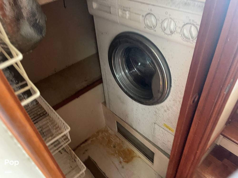 Slide: The Image of Washer/dryer - 12760537