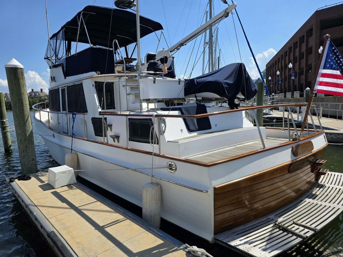 Slide: The Image of Grand Banks 42 Classic 1993 - 5486656