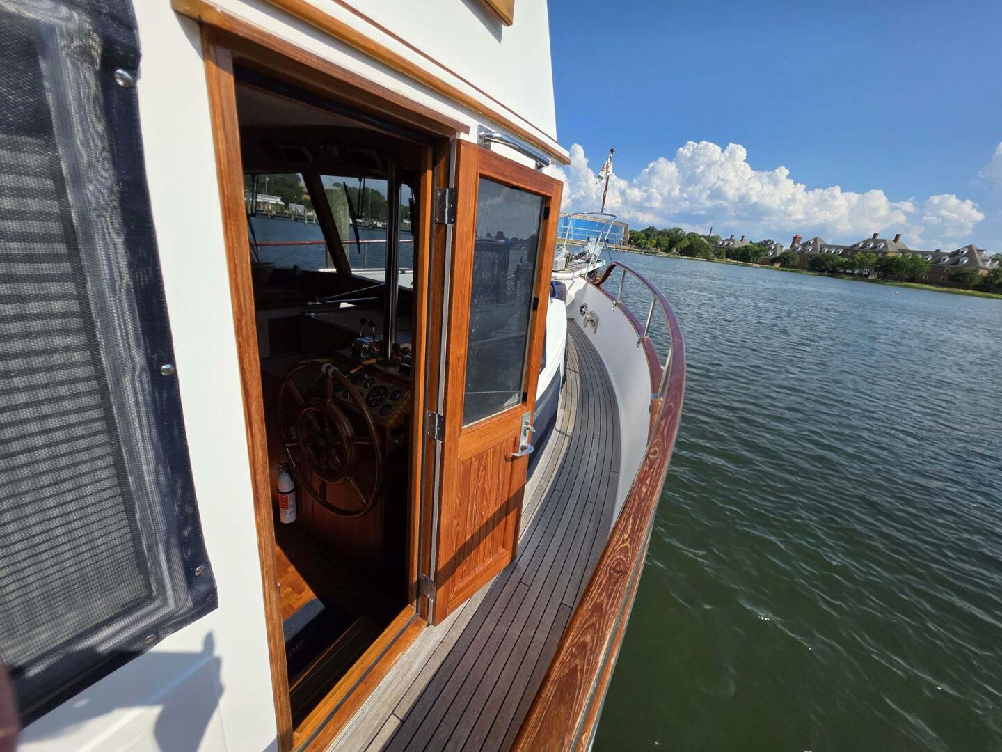 Slide: The Image of Grand Banks 42 Classic 1993 - 5486657