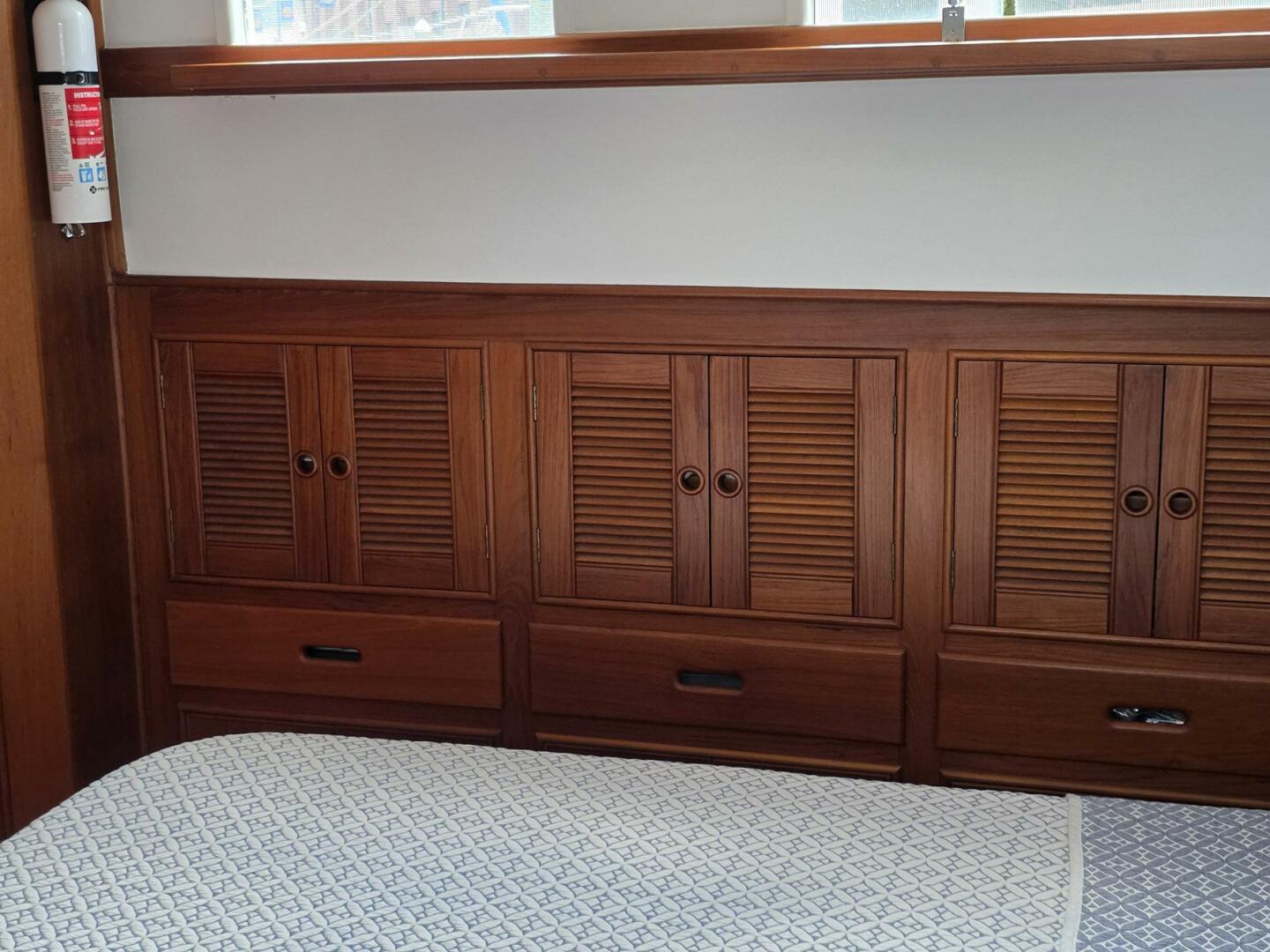 Slide: The Image of Grand Banks 42 Classic 1993 - 5486693