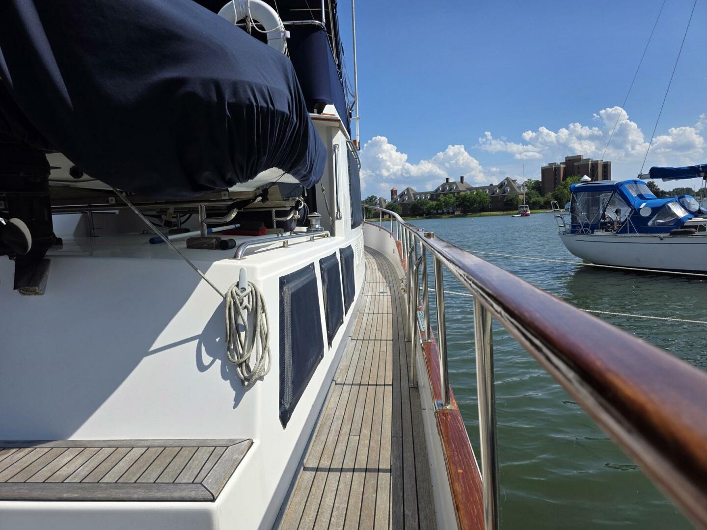 Slide: The Image of Grand Banks 42 Classic 1993 - 5486713