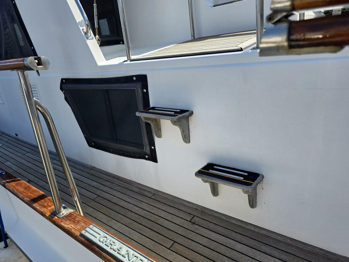 Slide: The Image of Grand Banks 42 Classic 1993 - 5486714