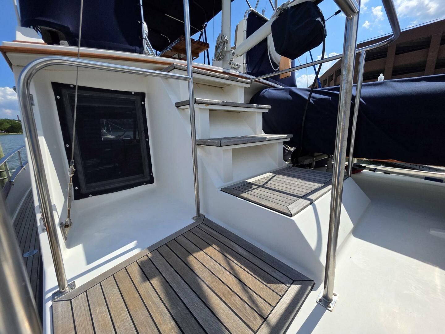 Slide: The Image of Grand Banks 42 Classic 1993 - 5486715