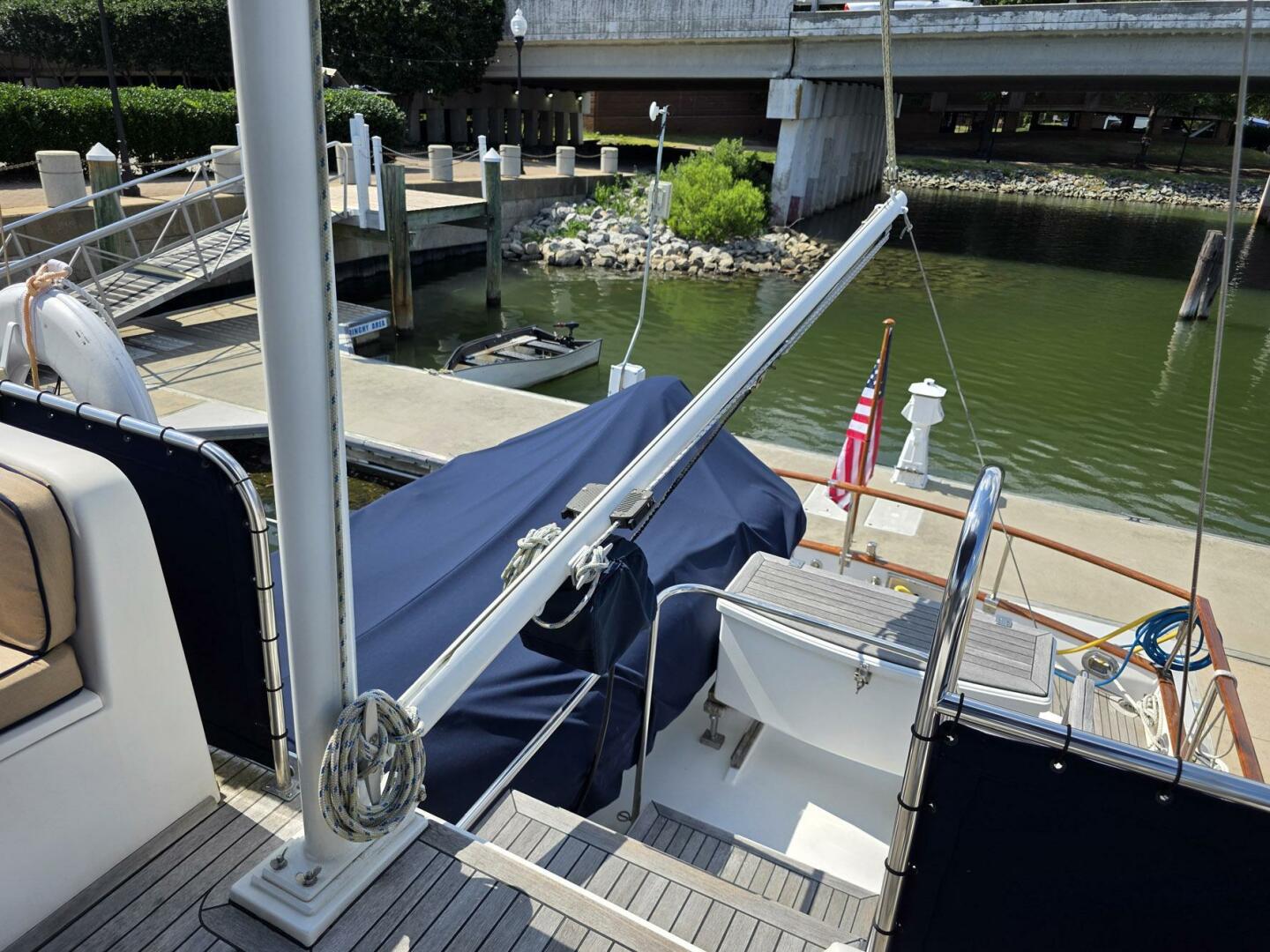 Slide: The Image of Grand Banks 42 Classic 1993 - 5486717