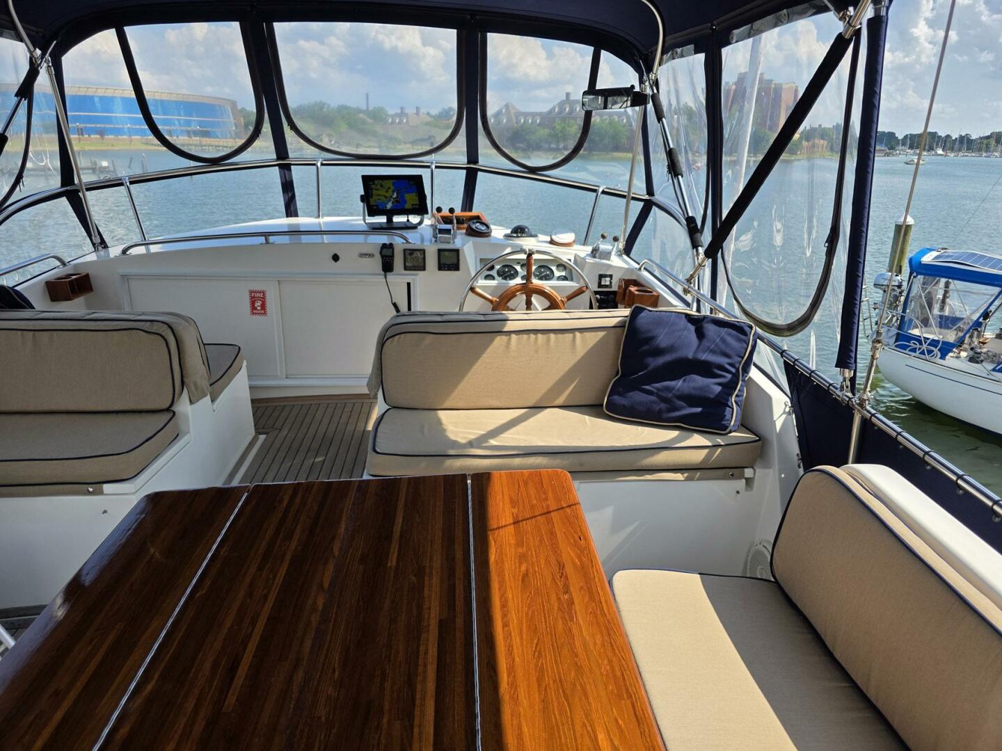 Slide: The Image of Grand Banks 42 Classic 1993 - 5486724