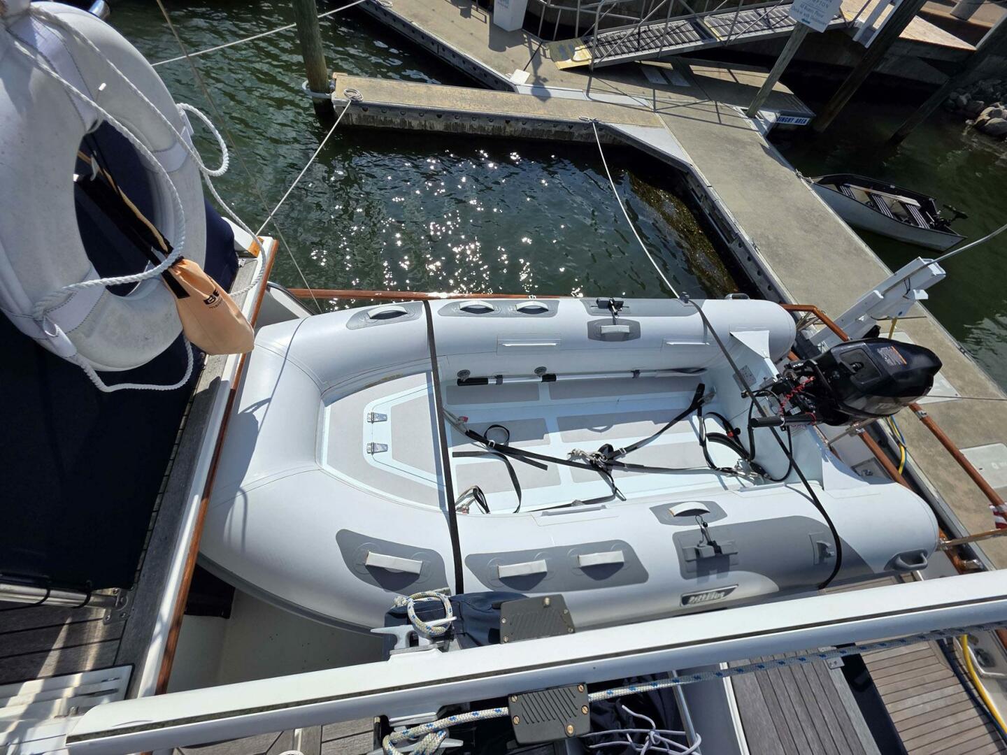 Slide: The Image of Grand Banks 42 Classic 1993 - 5486738