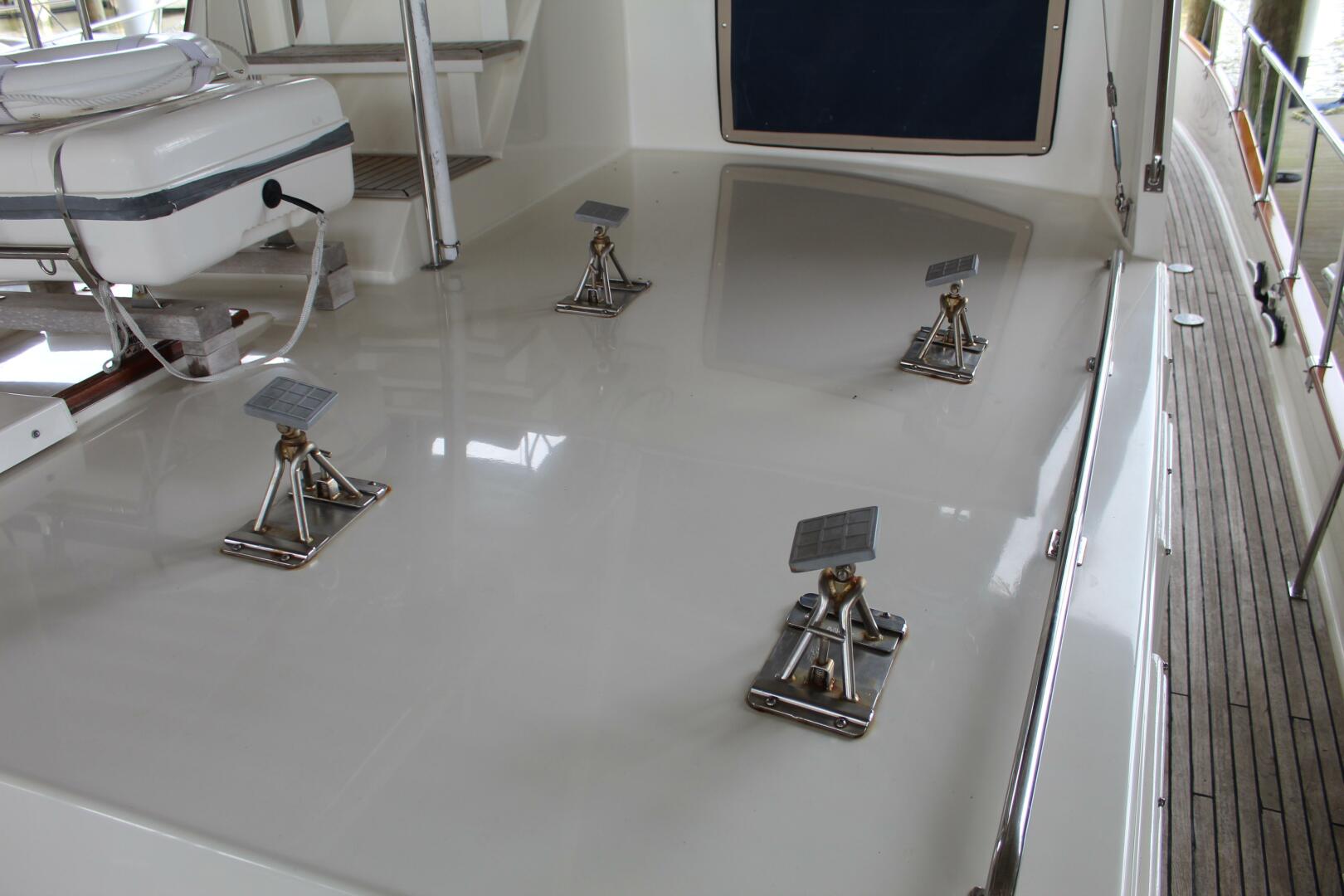 Slide: The Image of Grand Banks 42 Classic 1995 - 5239443