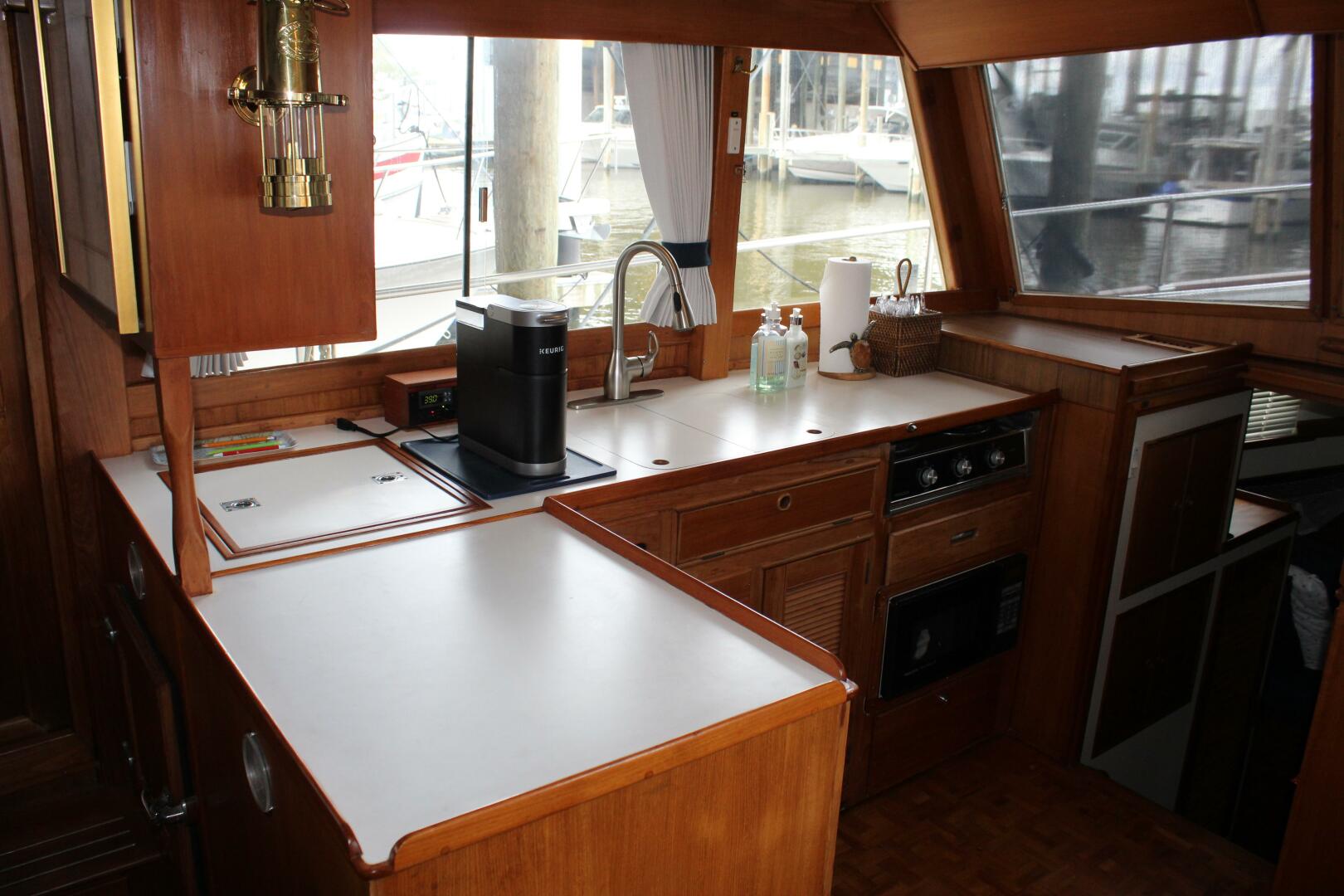 Slide: The Image of Grand Banks 42 Classic 1995 - 5239454