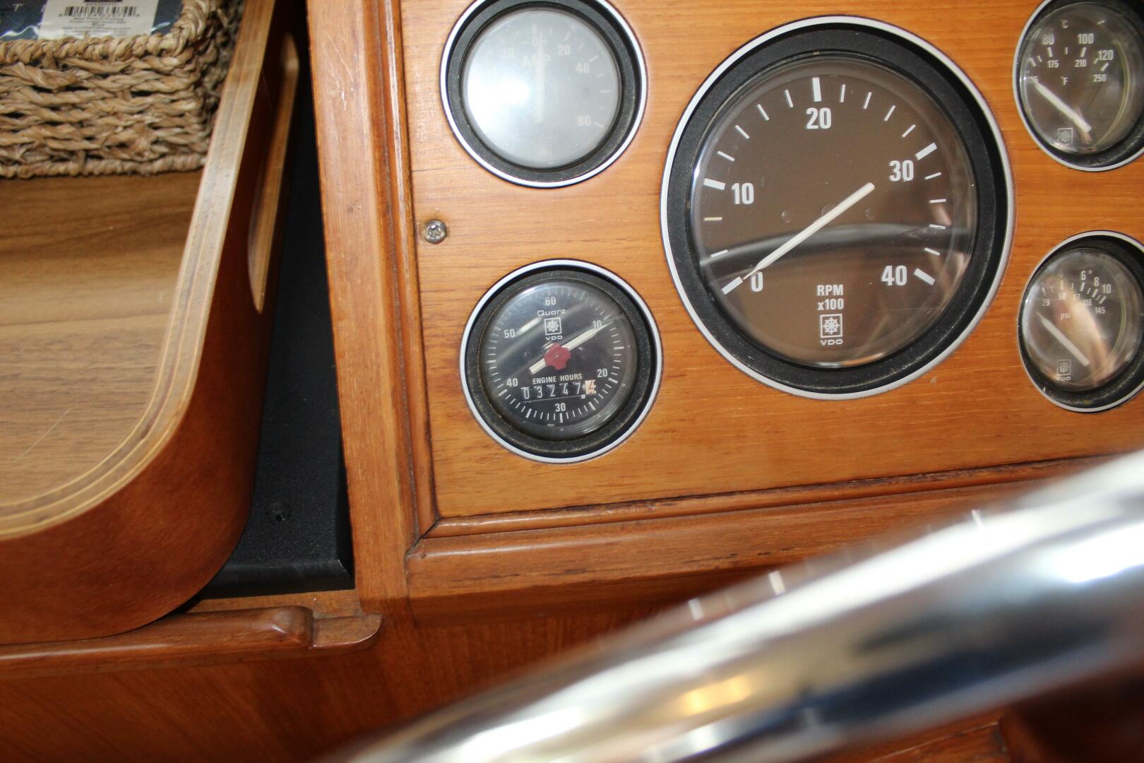 Slide: The Image of Grand Banks 42 Classic 1995 - 5239457