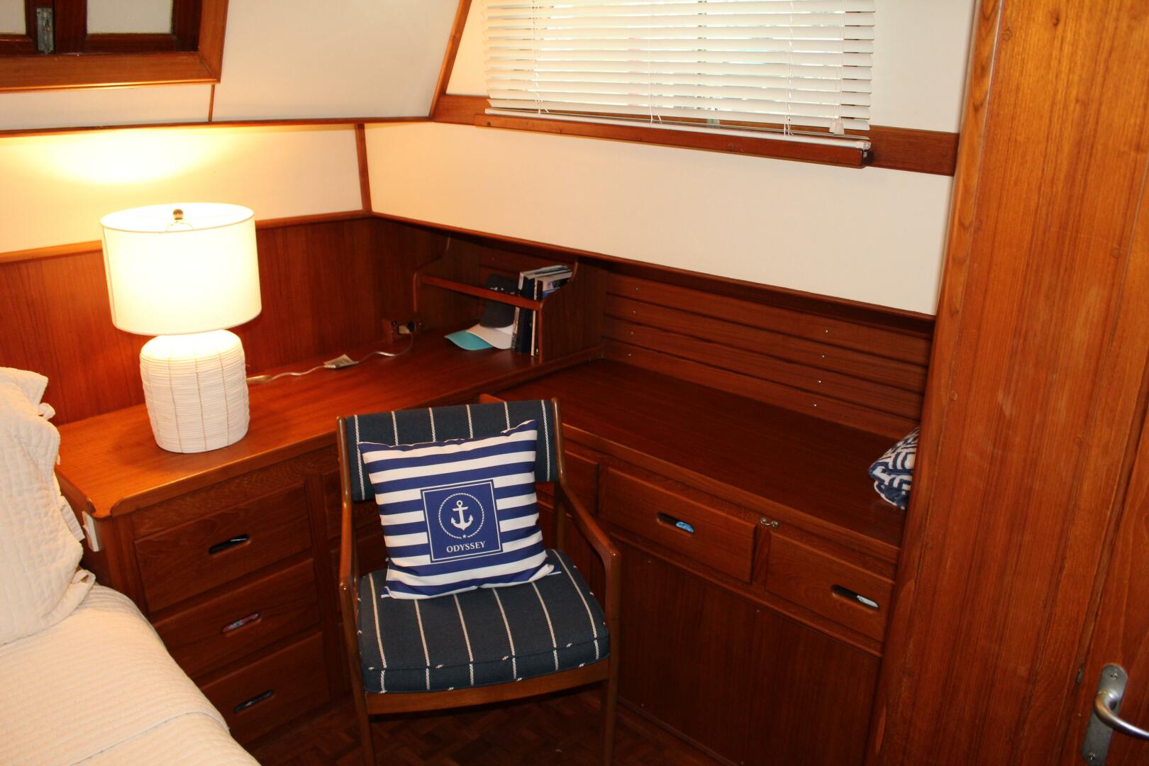 Slide: The Image of Grand Banks 42 Classic 1995 - 5239488