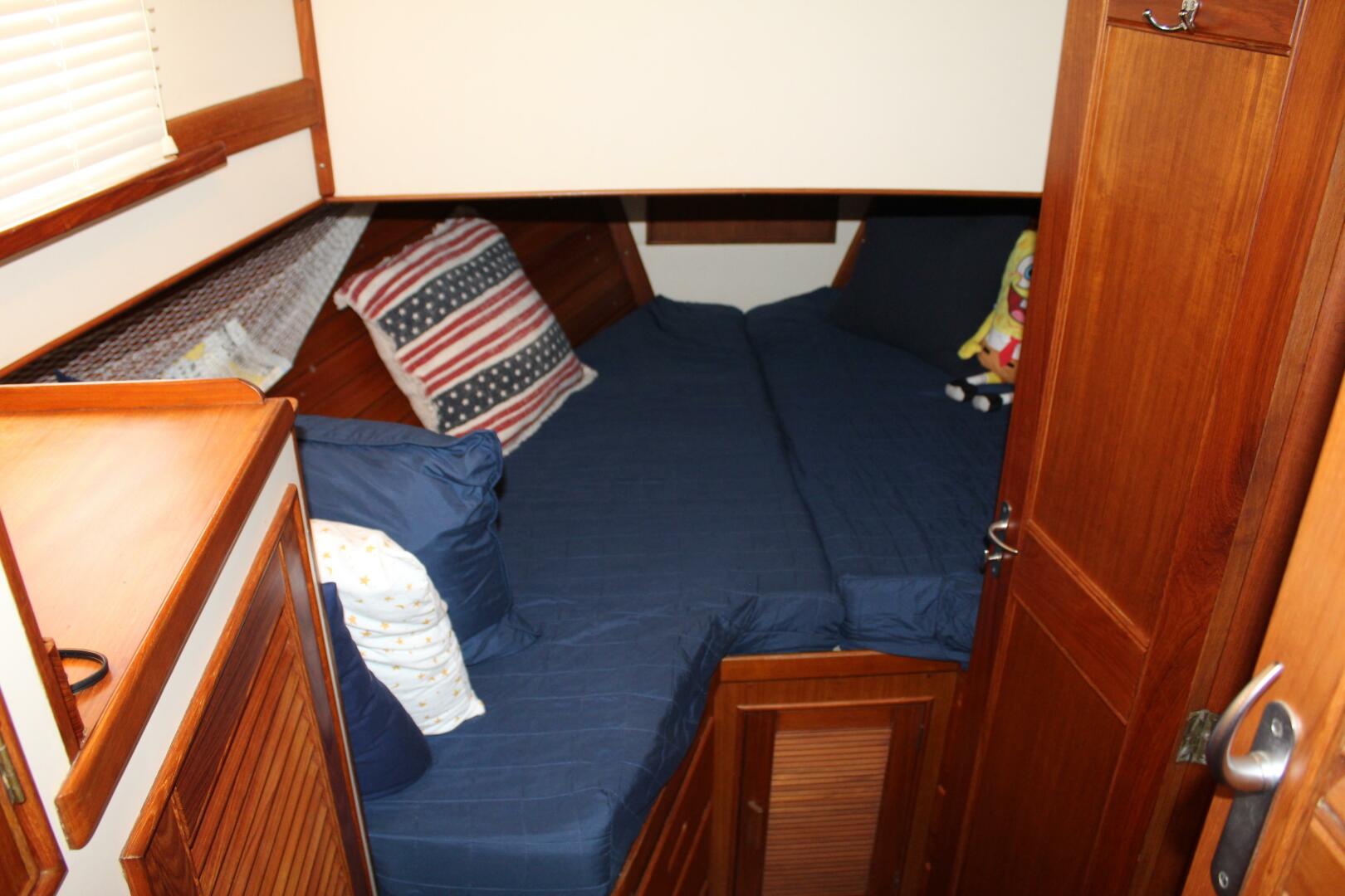 Slide: The Image of Grand Banks 42 Classic 1995 - 5239501