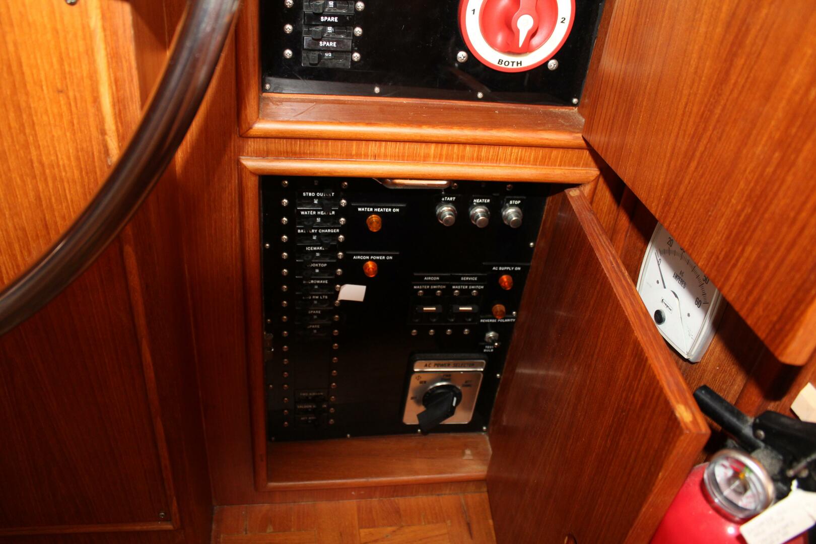 Slide: The Image of Grand Banks 42 Classic 1995 - 5239548