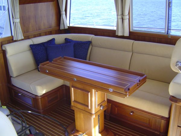 Slide: The Image of Grand Banks 47 Eastbay FB 2006 - 3