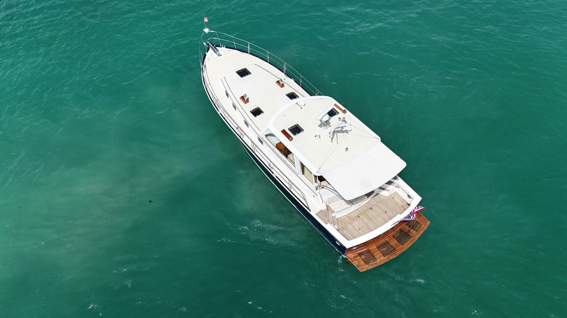 Slide: The Image of Grand Banks 49 Eastbay HX 1999 - 5179778