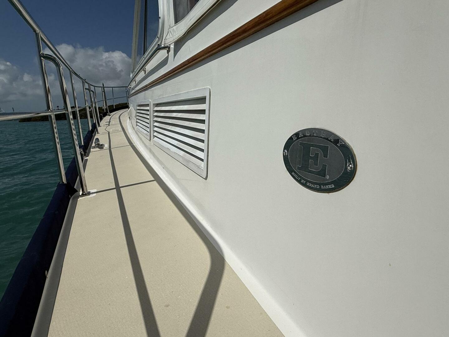 Slide: The Image of Grand Banks 49 Eastbay HX 1999 - 5179793