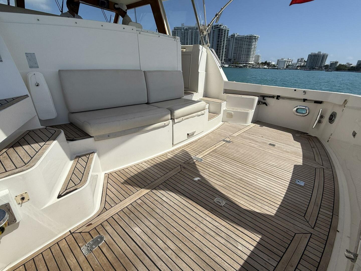 Slide: The Image of Grand Banks 49 Eastbay HX 1999 - 5179796