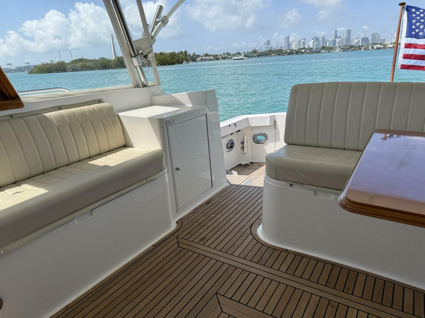 Slide: The Image of Grand Banks 49 Eastbay HX 1999 - 5179808