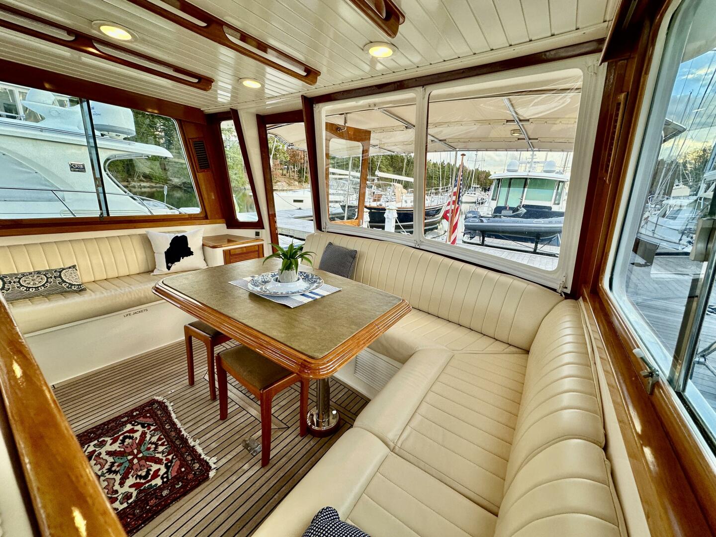 Slide: The Image of Grand Banks 49 Eastbay HX 2004 - 5221413