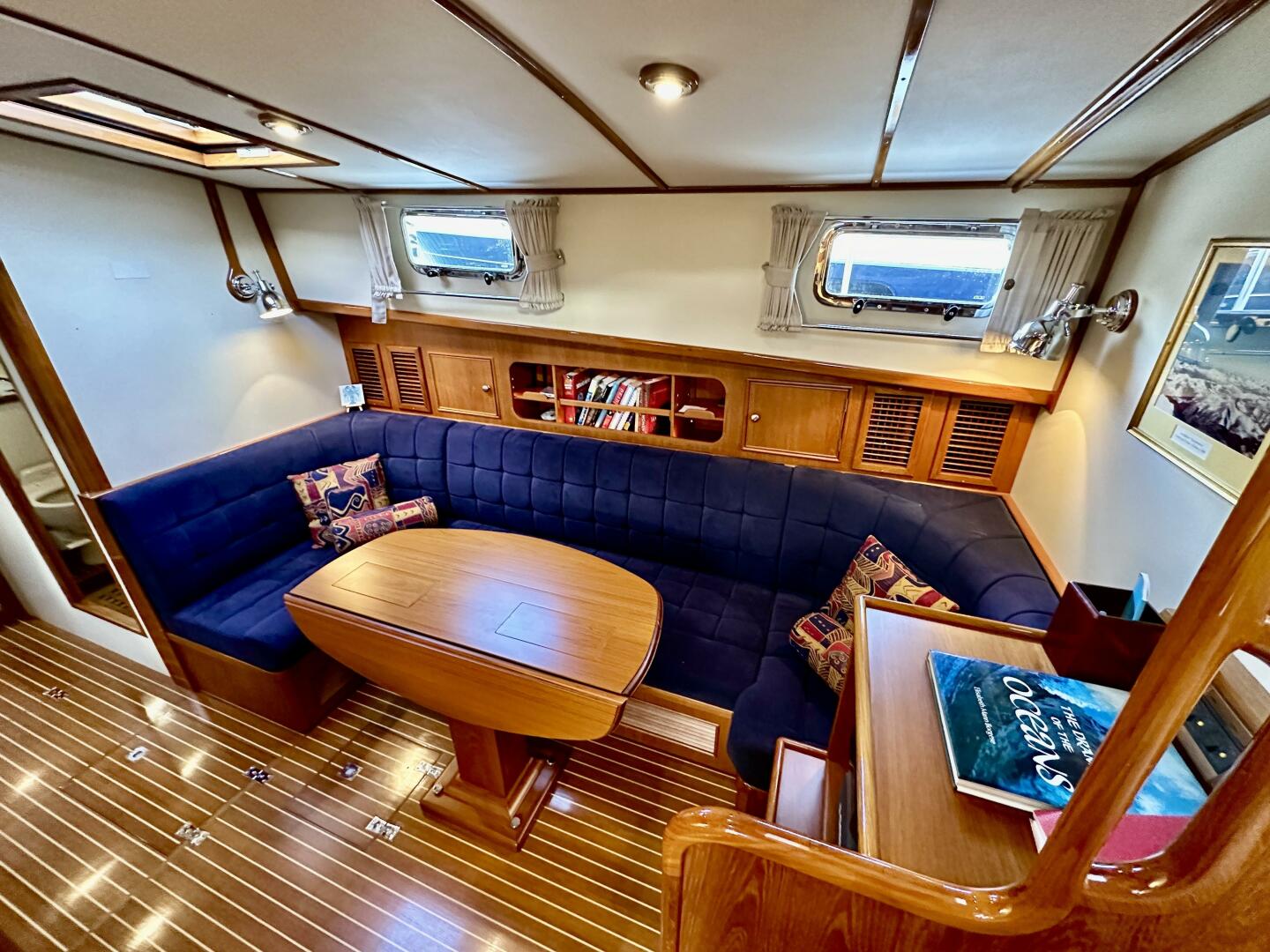 Slide: The Image of Grand Banks 49 Eastbay HX 2004 - 5221452