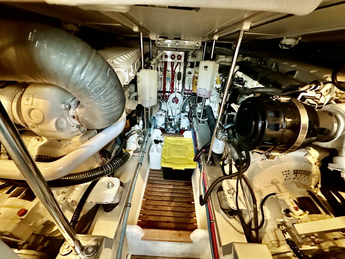 Slide: The Image of Grand Banks 49 Eastbay HX 2004 - 5221455