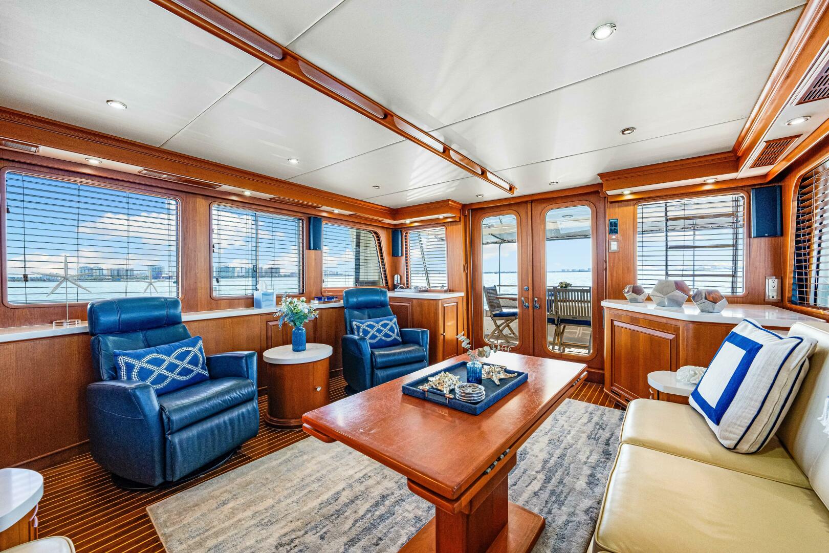 Slide: The Image of 2006 Grand Banks 72 Aleutian Raised Pilothouse - 10