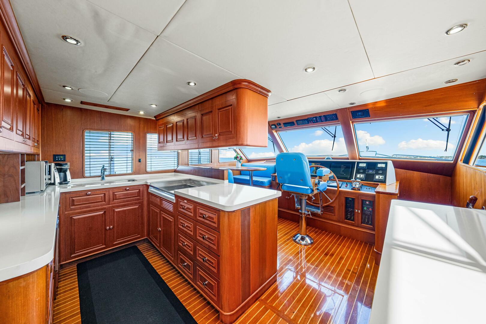 Slide: The Image of 2006 Grand Banks 72 Aleutian Raised Pilothouse - 12
