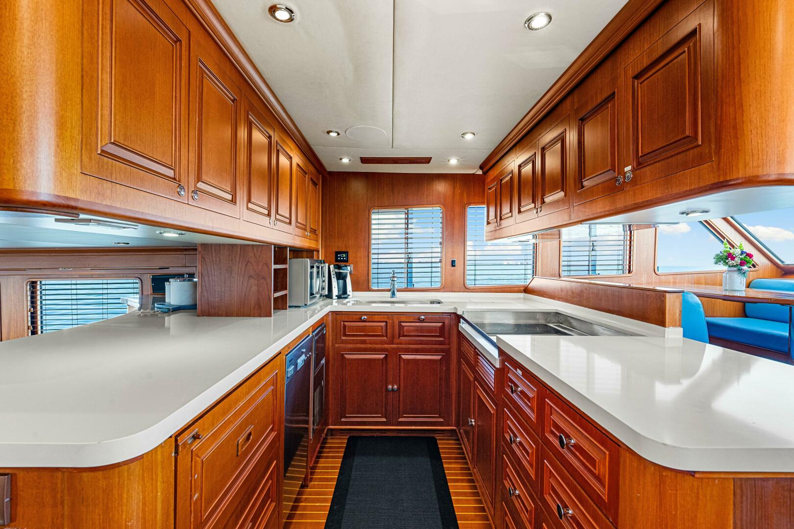 Slide: The Image of 2006 Grand Banks 72 Aleutian Raised Pilothouse  - 13