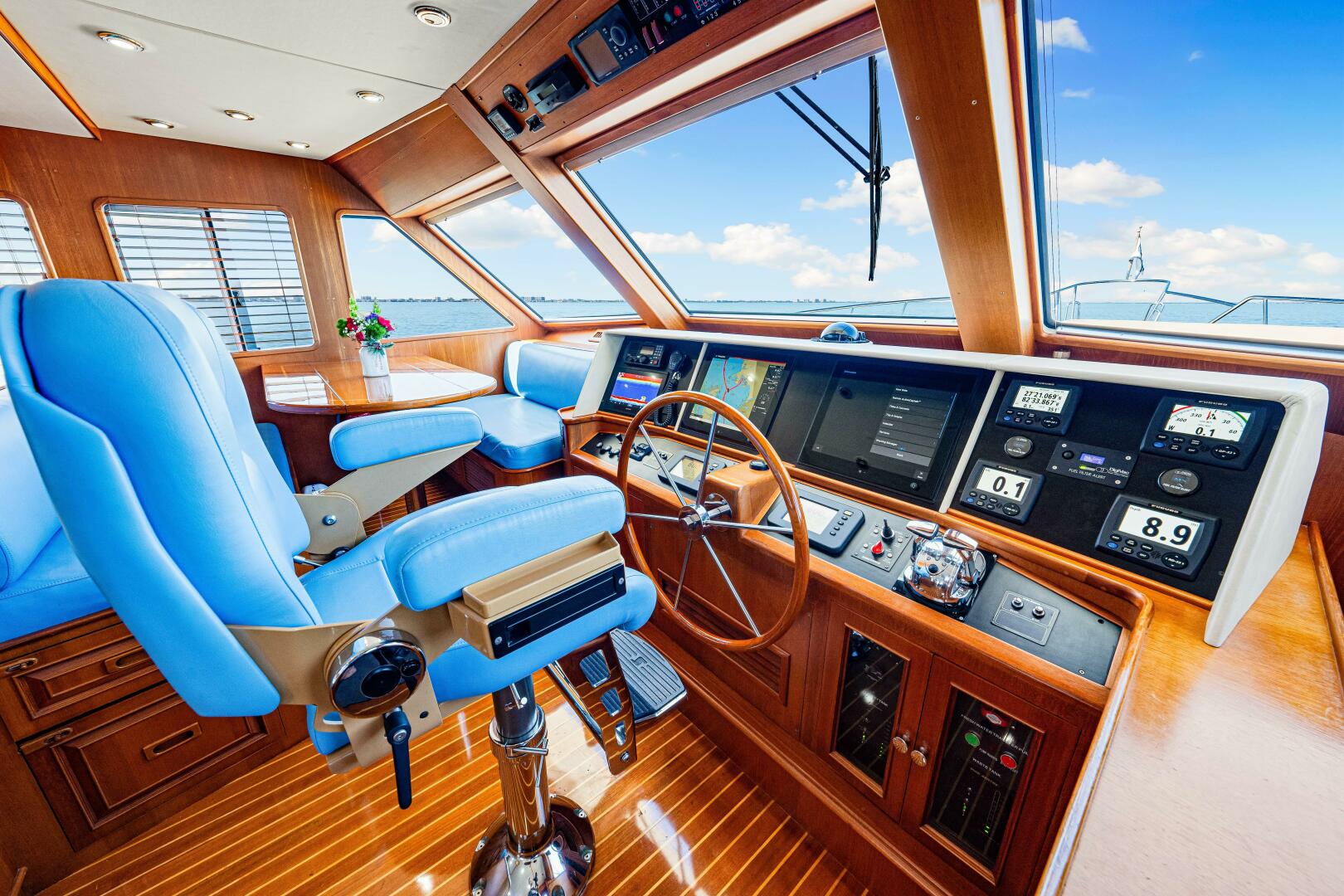 Slide: The Image of 2006 Grand Banks 72 Aleutian Raised Pilothouse  - 17