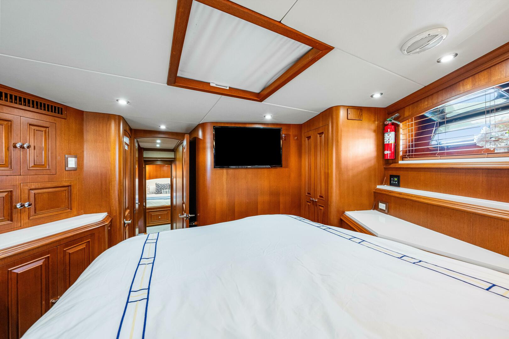 Slide: The Image of 2006 Grand Banks 72 Aleutian Raised Pilothouse  - 33