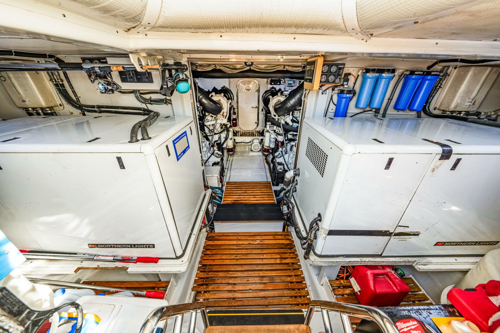 Slide: The Image of 2006 Grand Banks 72 Aleutian Raised Pilothouse  - 43