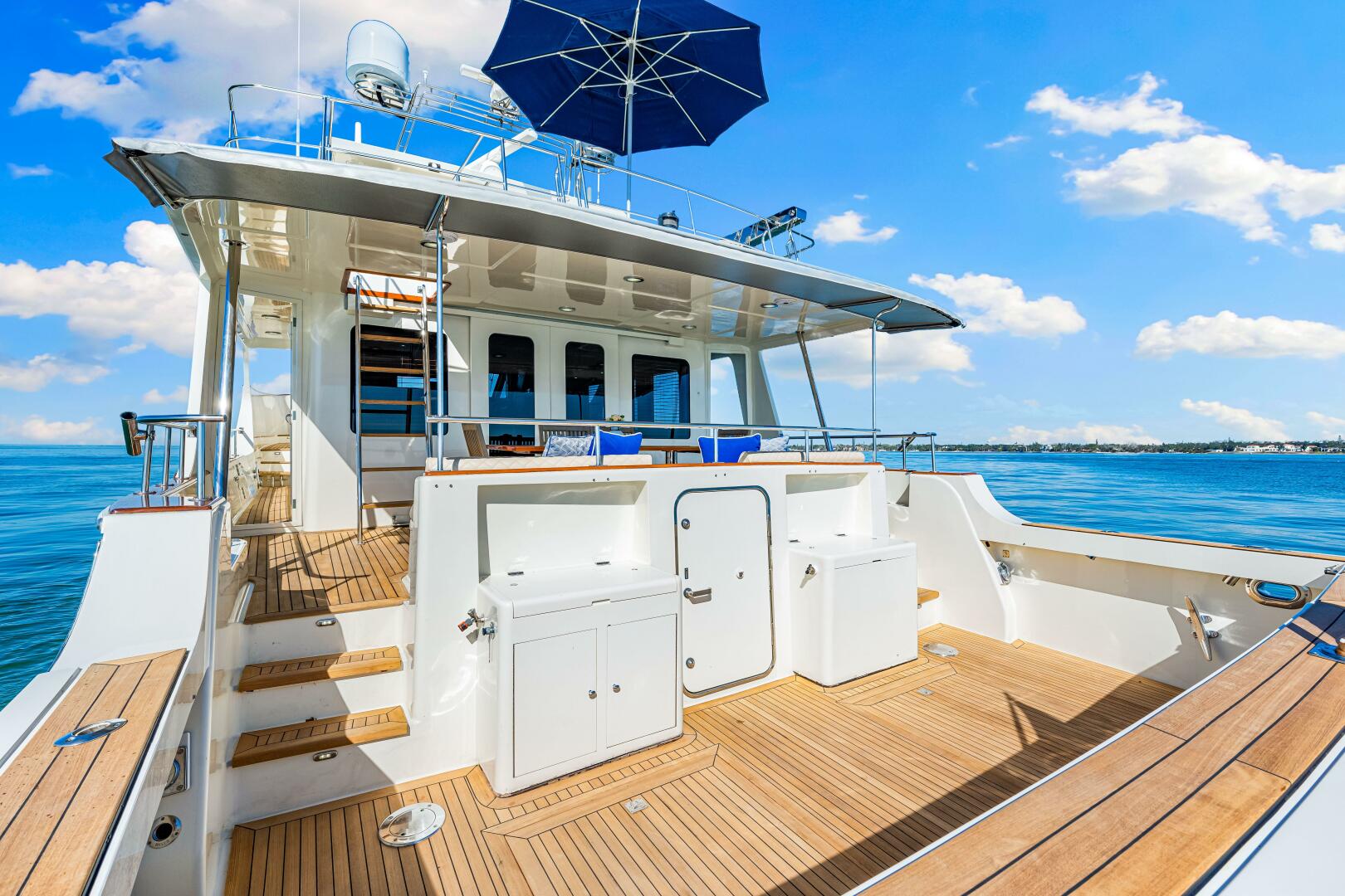 Slide: The Image of 2006 Grand Banks 72 Aleutian Raised Pilothouse  - 50