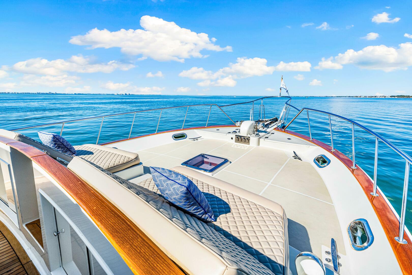 Slide: The Image of 2006 Grand Banks 72 Aleutian Raised Pilothouse  - 58