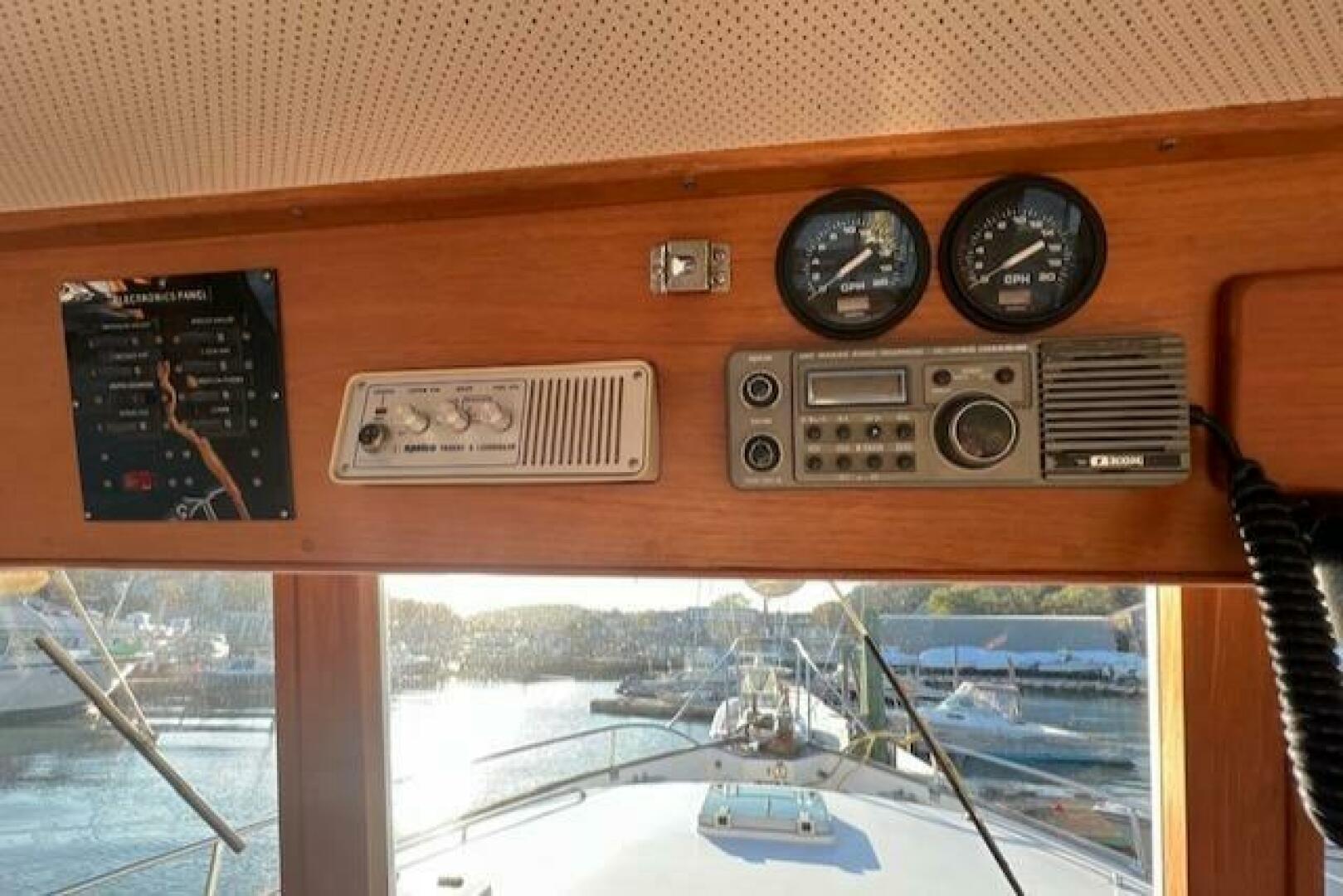 Slide: The Image of Grand Banks Classic Trawler (Hull #20) 1987 - 5144311