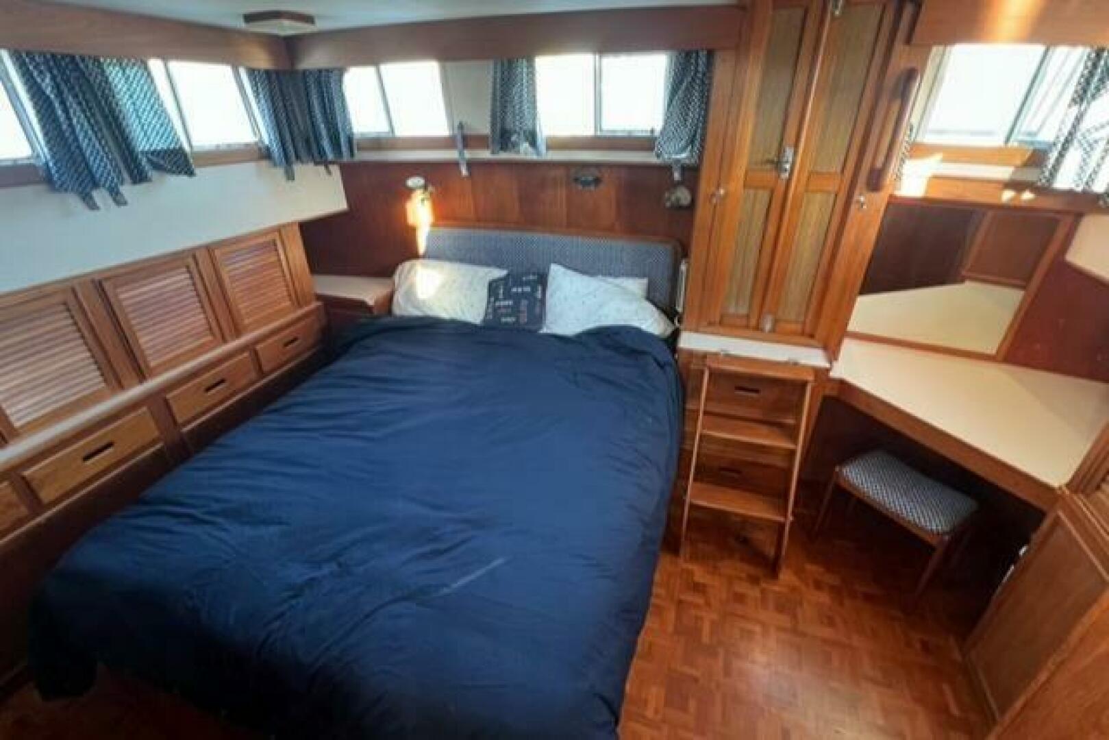 Slide: The Image of Grand Banks Classic Trawler (Hull #20) 1987 - 5144318