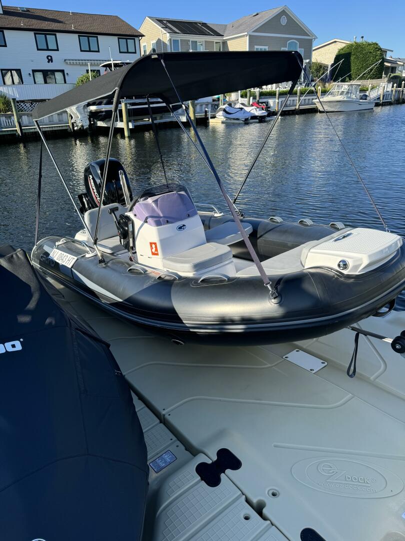 Slide: The Image of Grand Inflatables Gold 380 2023 - 4918753