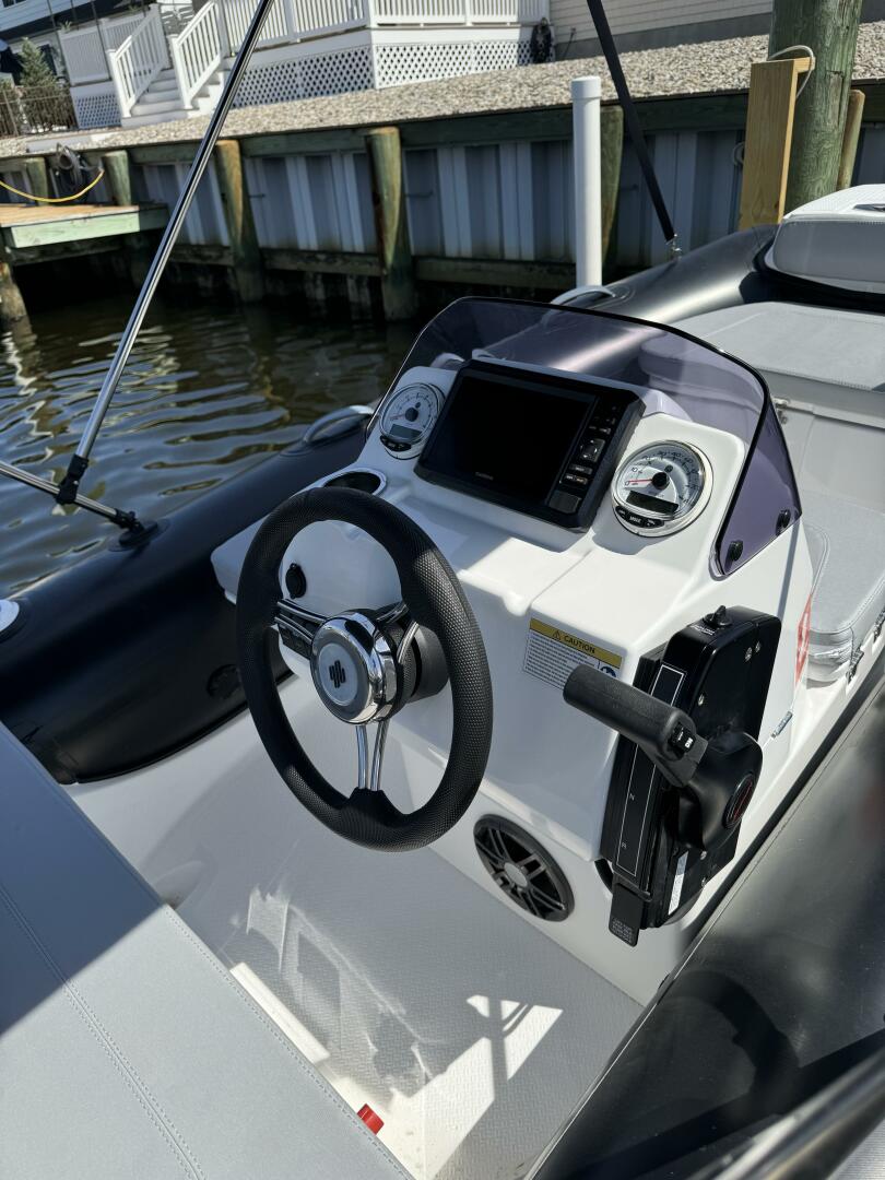 Slide: The Image of Grand Inflatables Gold 380 2023 - 4918757