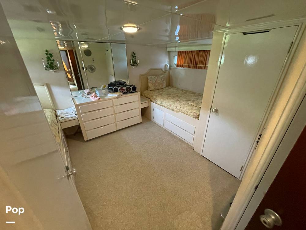 Slide: The Image of Master Bedroom - 14363365
