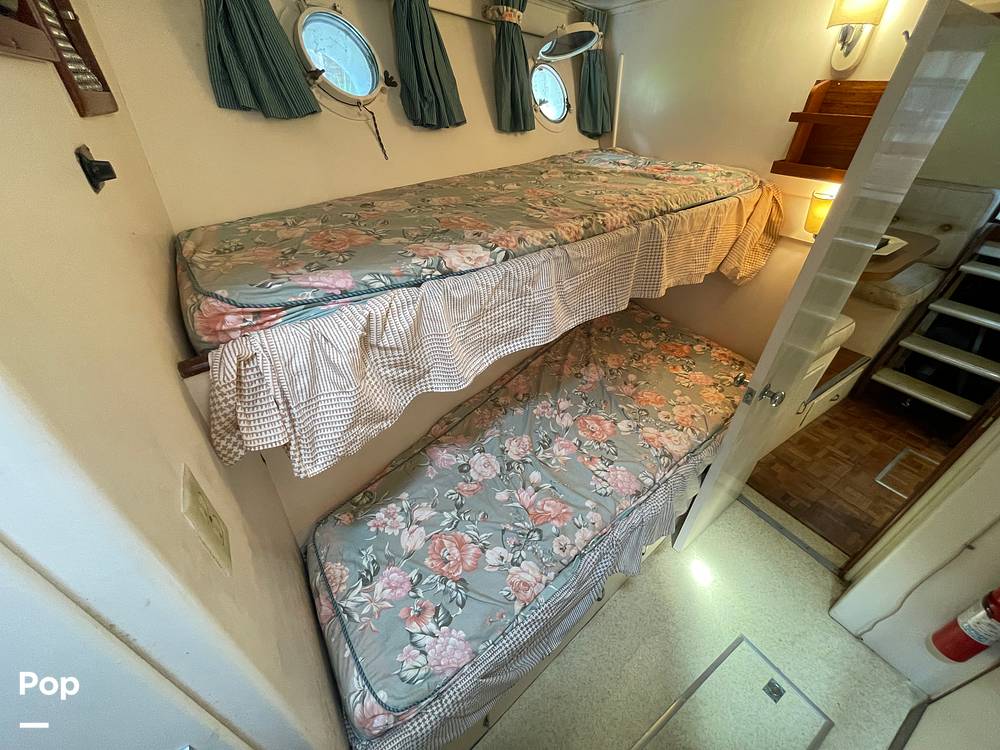 Slide: The Image of Bunk Beds - 14376145
