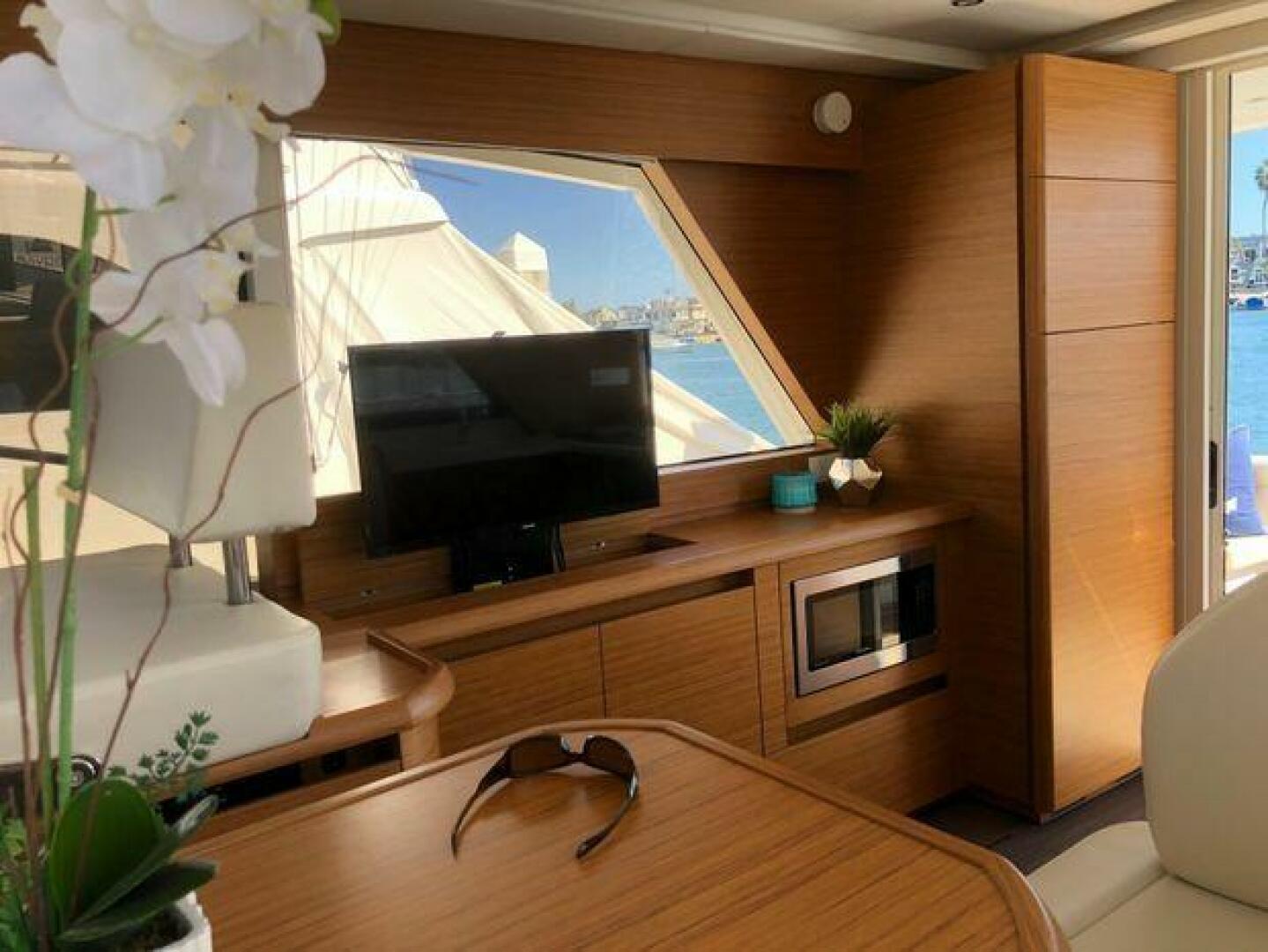 Slide: The Image of Greenline 39 Gen 6 Hybrid 2024 - 4338496