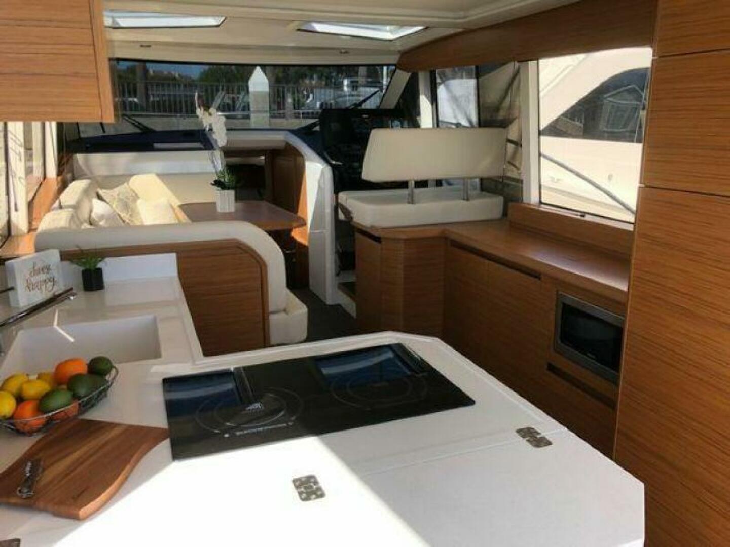 Slide: The Image of Greenline 39 Gen 6 Hybrid 2024 - 4452464