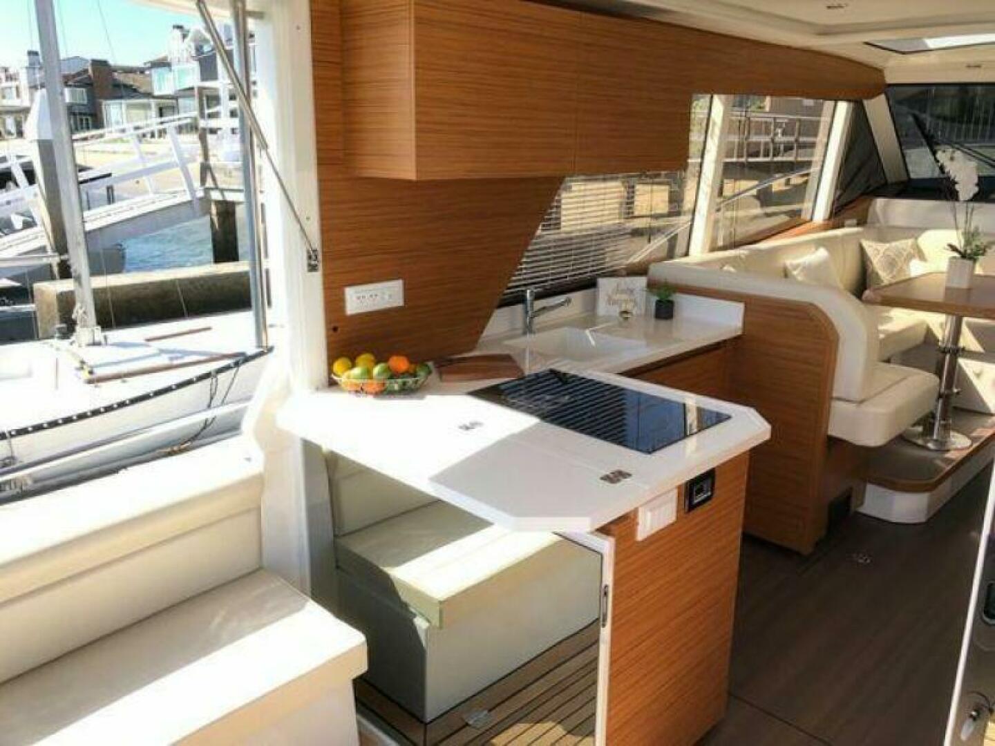 Slide: The Image of Greenline 39 Gen 6 Hybrid 2024 - 4452466